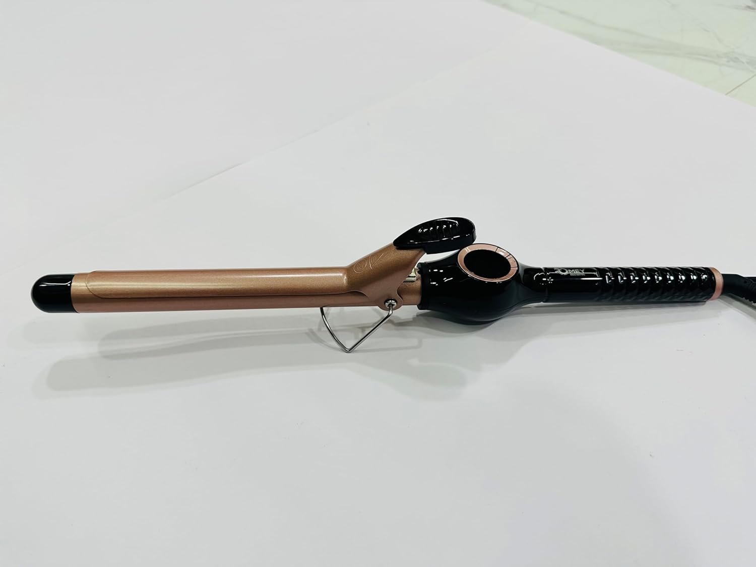 OMEY Smooth Curl Barrel Hair Curler With (OM-22MM)