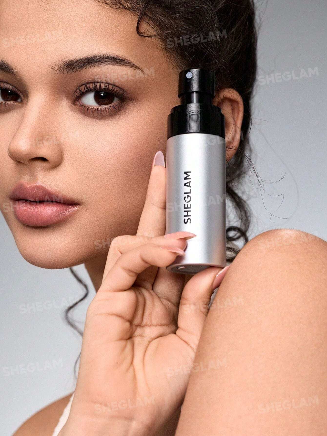 SHE GLAM Camera On Blurring Waterproof Setting Spray