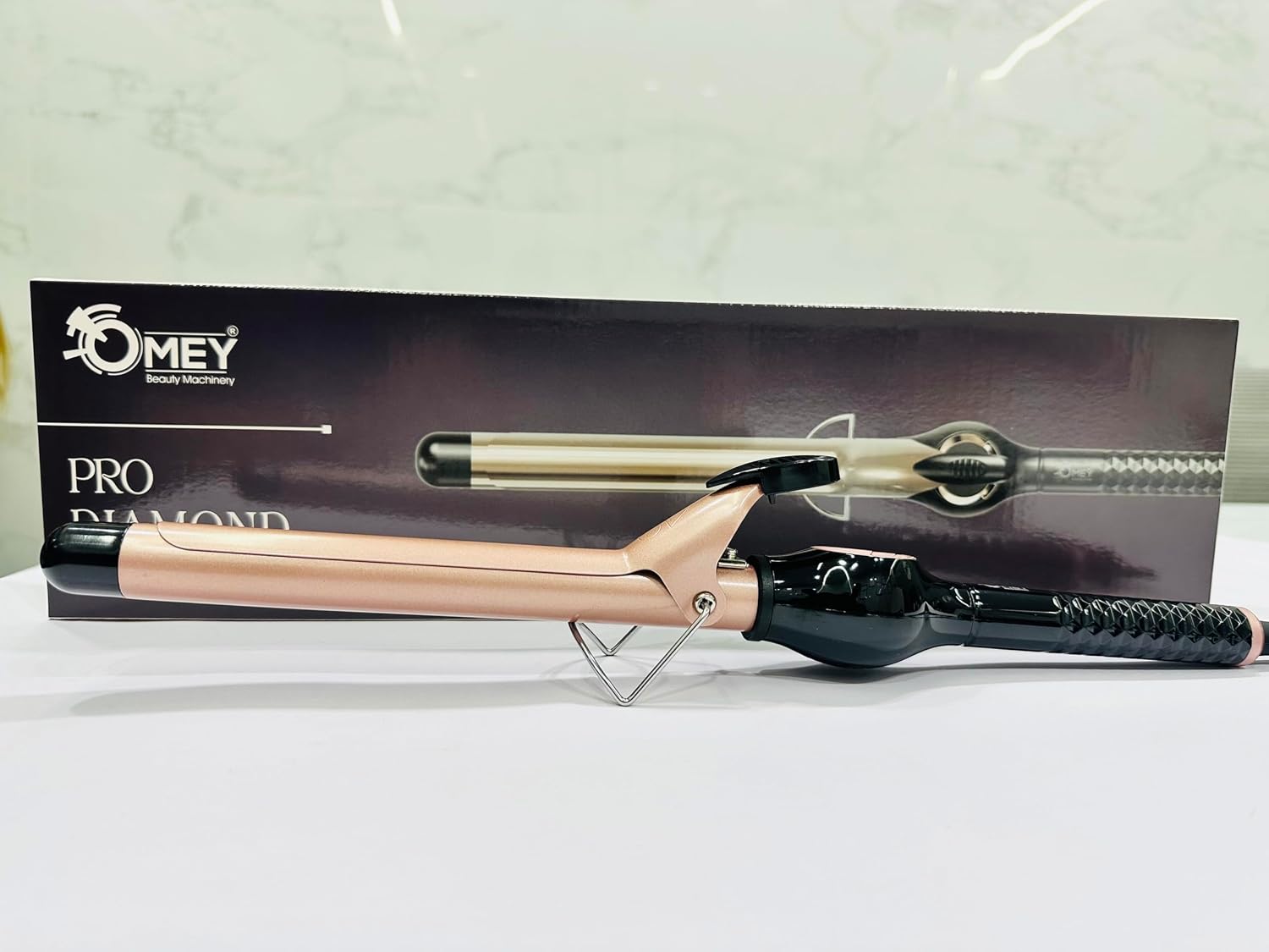 OMEY Smooth Curl Barrel Hair Curler With (OM-22MM)