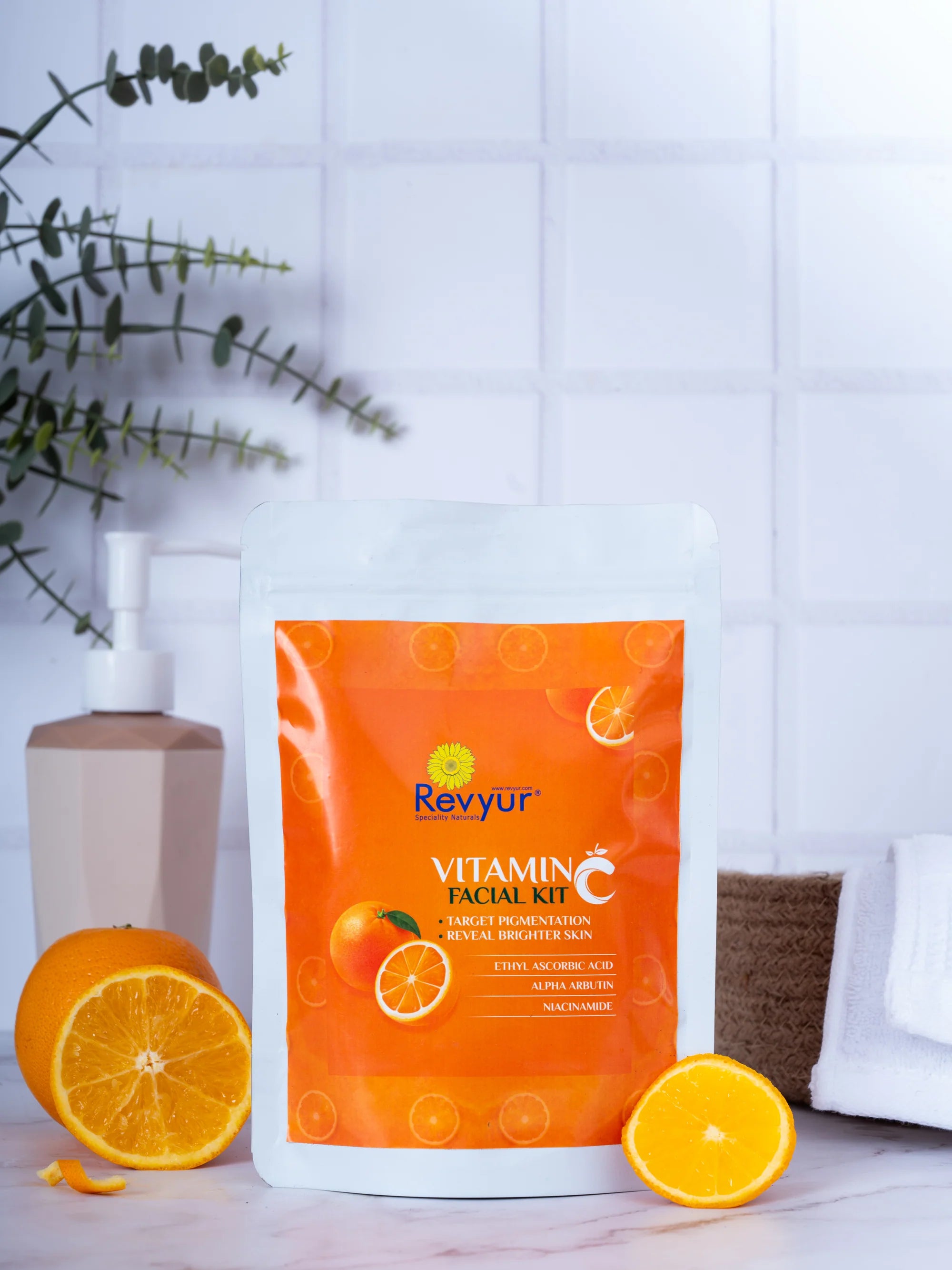 Revyur Vitamin C Facial Kit, Brightening & Anti-Pigmentation